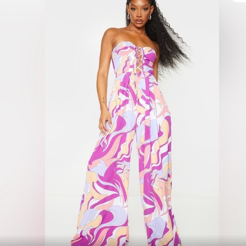 PrettyLittleThing Multicolor Abstract Jumpsuit - Picture 8 of 8